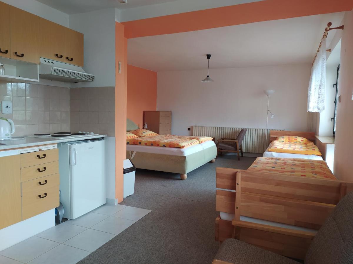 Apartmany Niva Siroka Niva ภายนอก รูปภาพ